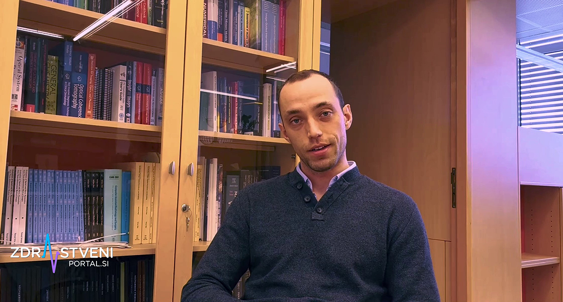 »Nekaj takega, kar se danes zdi še povsem kot znanstvena fantastika, se bo zgodilo hitreje, kot si lahko predstavljamo« – z as. dr. Gašperjem Podobnikom o vlogi umetne inteligence pri zdravljenju raka in mnogih drugih obolenj