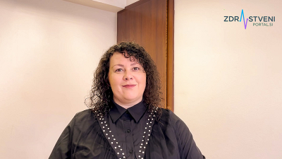 »Rutinska operacija ciste na jajčniku se je močno zapletla: prestala sem 8-urno težko operacijo, reanimacijo, prejela 13 enot krvi, sledilo je večmesečno zdravljenje – in nihče ni posumil, da imam hemofilijo«